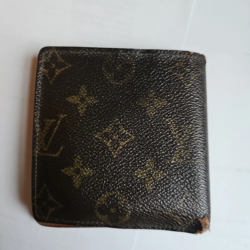 Authentic Mens Louis Vuitton Monogram Bifold - Picture 5 of 5